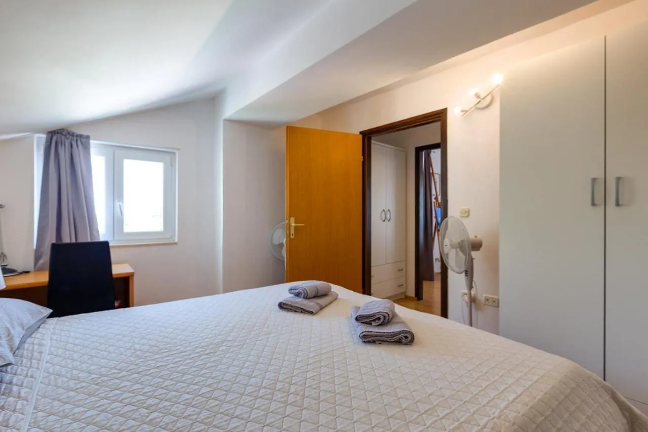 *** Vendégház Apartments Valeria, Mali Lošinj Horvátország